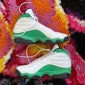 Jordan 13 Retro
White Lucky Green (GS) size 7